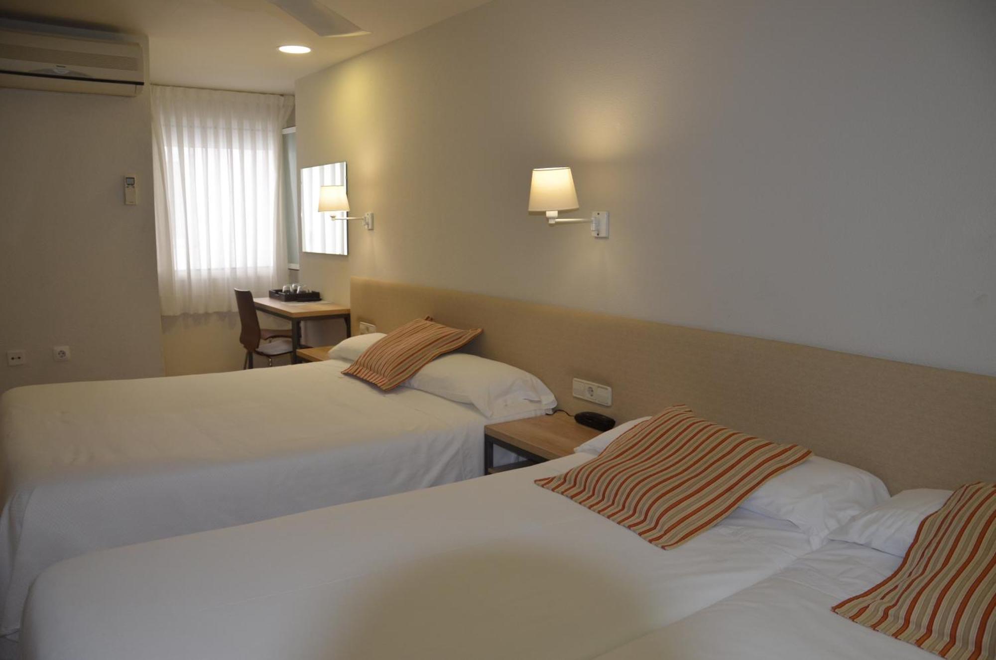 Hotel Balaguer Zewnętrze zdjęcie